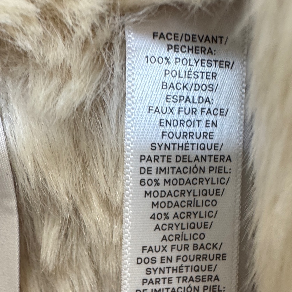 LOFT Beige Faux Fur Vest - Picture 5 of 7
